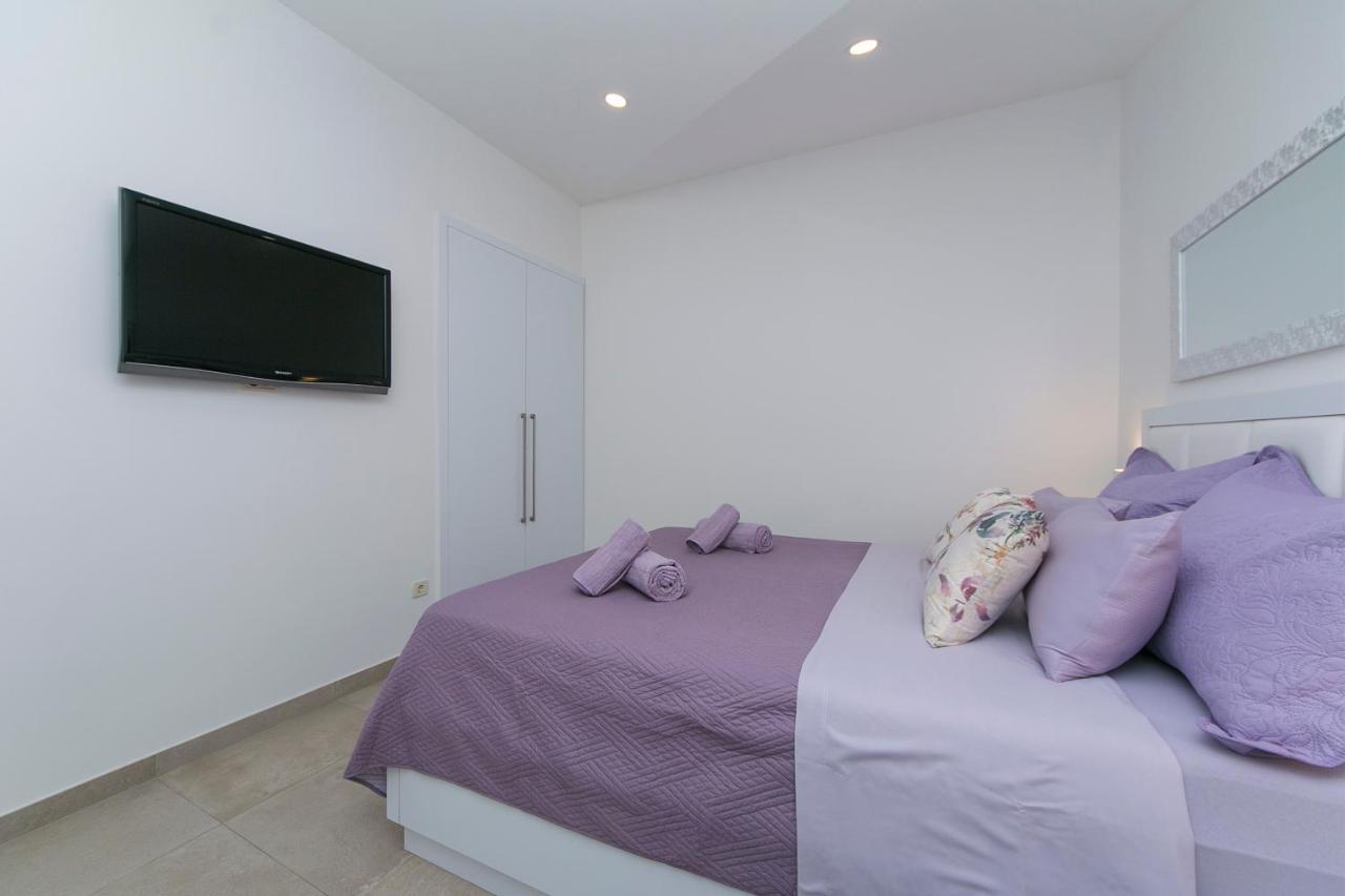 Apartman Stipic 1 Baška Voda Buitenkant foto