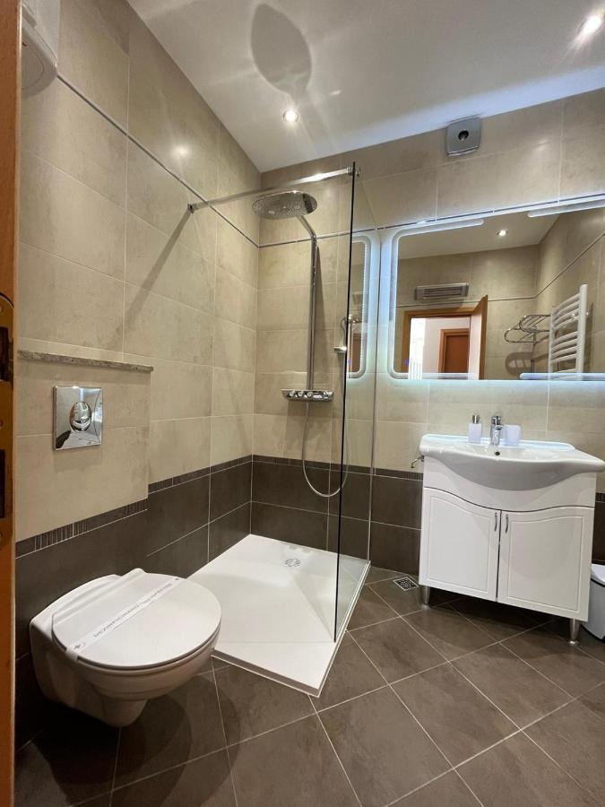 Apartman Stipic 1 Baška Voda Buitenkant foto
