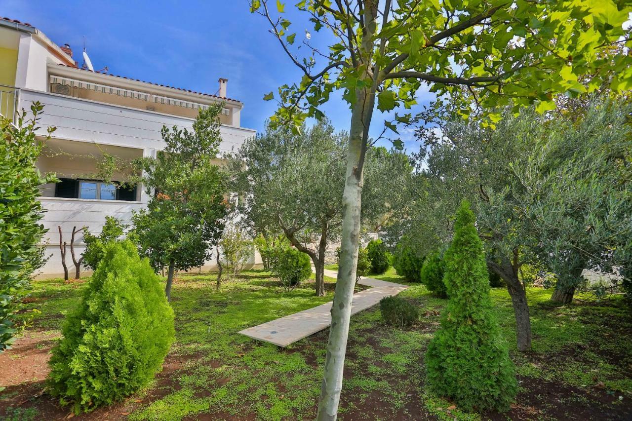 Apartman Stipic 1 Baška Voda Buitenkant foto